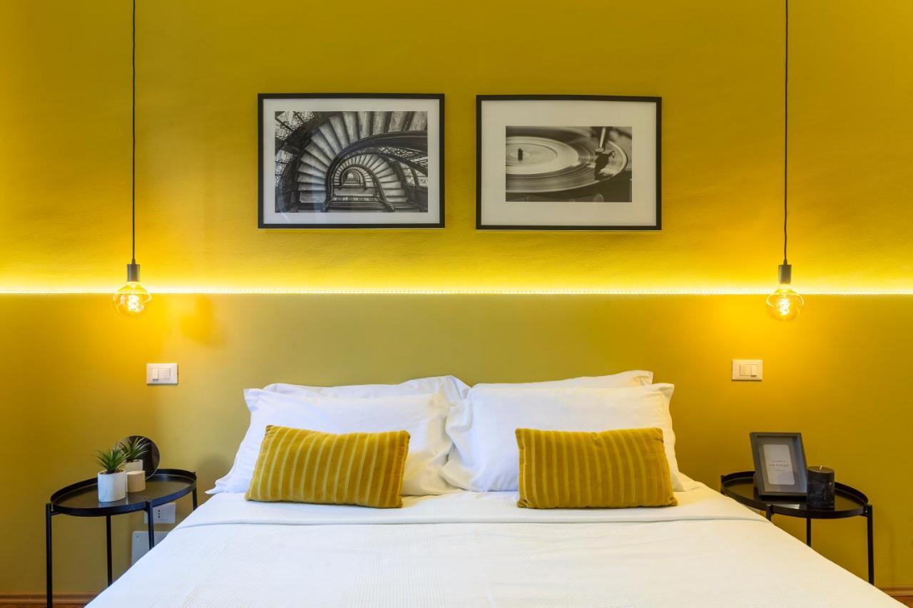 Tram Apartment For 4 Guests Trieste Bagian luar foto